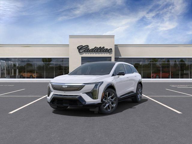 2025 Cadillac OPTIQ Vehicle Photo in SMITHTOWN, NY 11787-5023