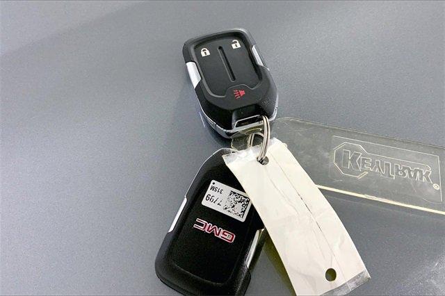 2024 GMC Terrain Vehicle Photo in KANSAS CITY, MO 64114-4502