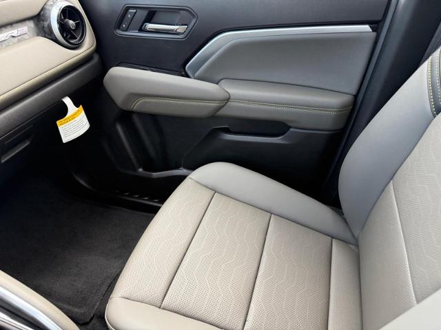 2026 Chevrolet Colorado Vehicle Photo in COLUMBIA, MO 65203-3903
