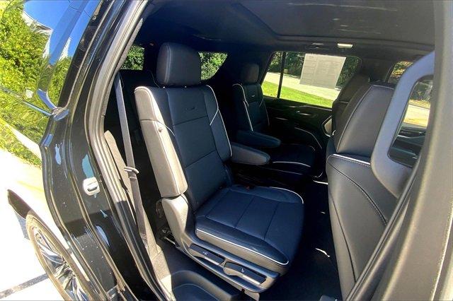 2023 Cadillac Escalade Vehicle Photo in KANSAS CITY, MO 64114-4545