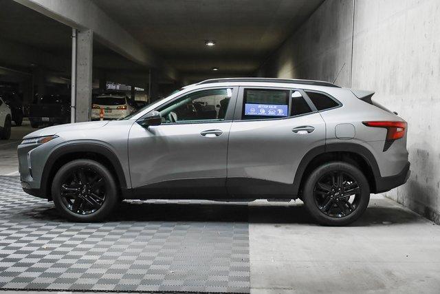 2025 Chevrolet Trax Vehicle Photo in EVERETT, WA 98203-5662