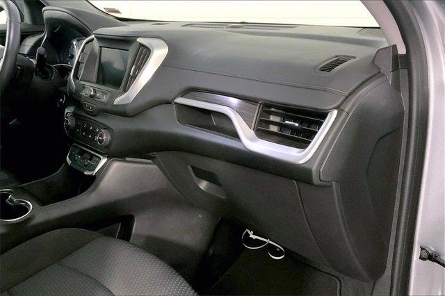 2024 GMC Terrain Vehicle Photo in KANSAS CITY, MO 64114-4502