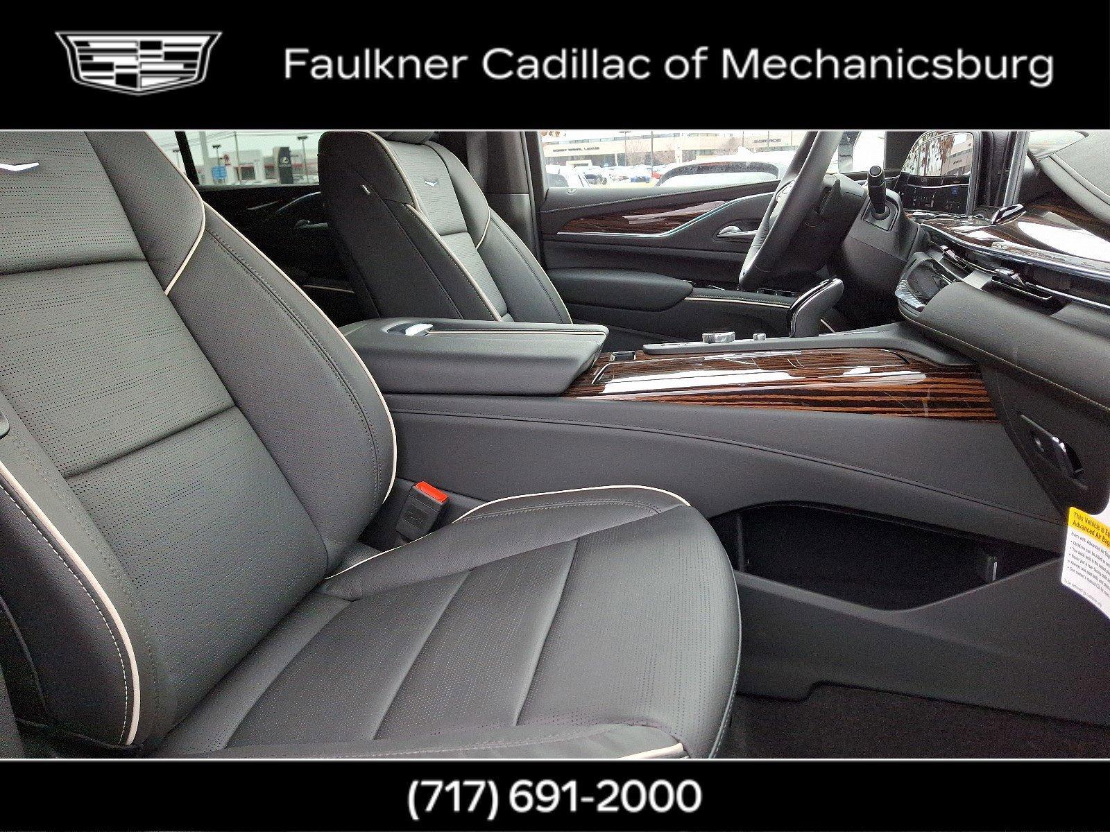 2024 Cadillac Escalade ESV Vehicle Photo in MECHANICSBURG, PA 17050-1707