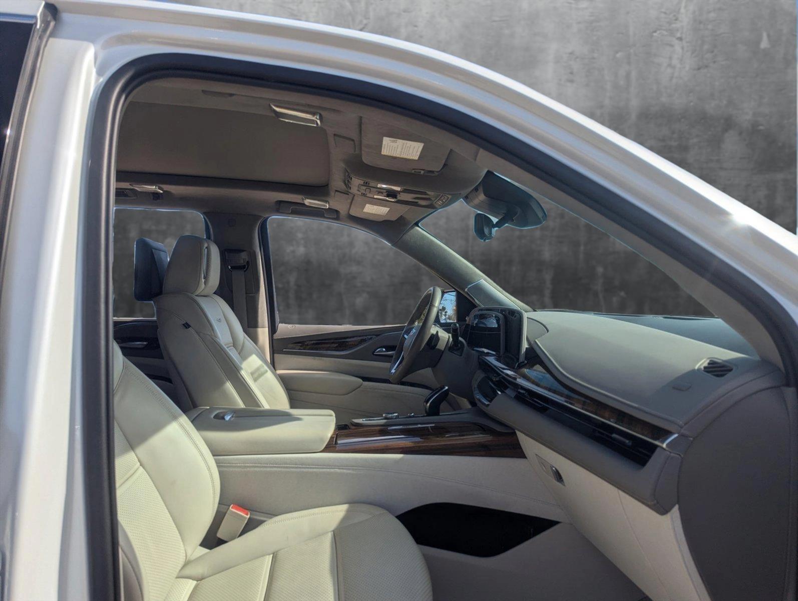 2021 Cadillac Escalade Vehicle Photo in CORPUS CHRISTI, TX 78412-4902