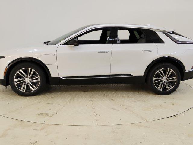 2025 Cadillac LYRIQ Vehicle Photo in PINEVILLE, NC 28134-8495