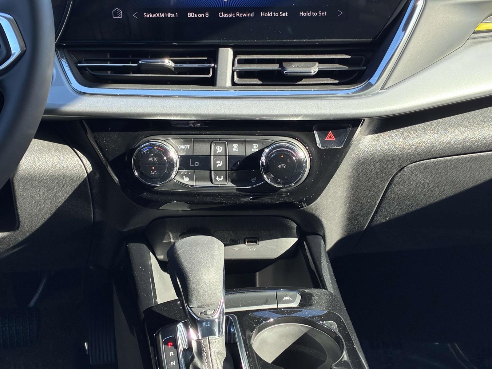 2025 Chevrolet Trax Vehicle Photo in LOS ANGELES, CA 90007-3794