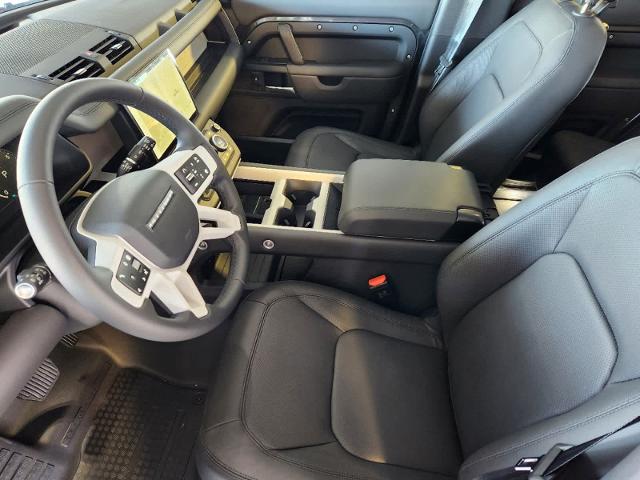 2025 Defender Vehicle Photo in AUSTIN, TX 78717