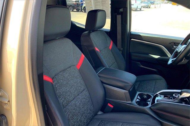 2024 Chevrolet Colorado Vehicle Photo in TOPEKA, KS 66609-0000