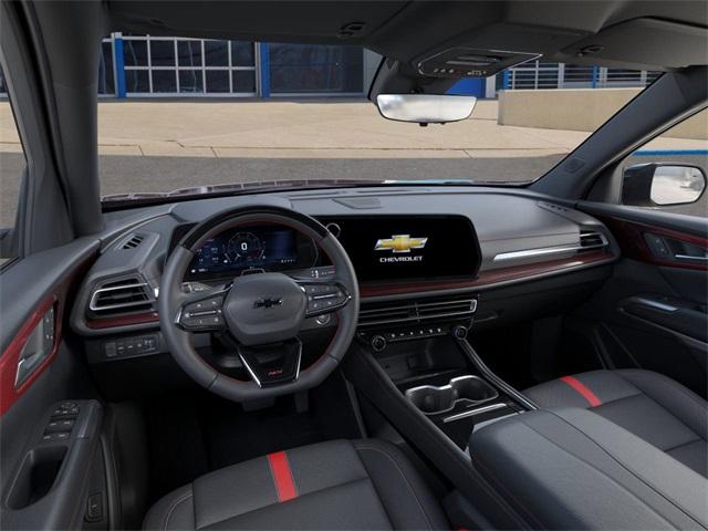 2025 Chevrolet Traverse Vehicle Photo in ENGLEWOOD, CO 80113-6708