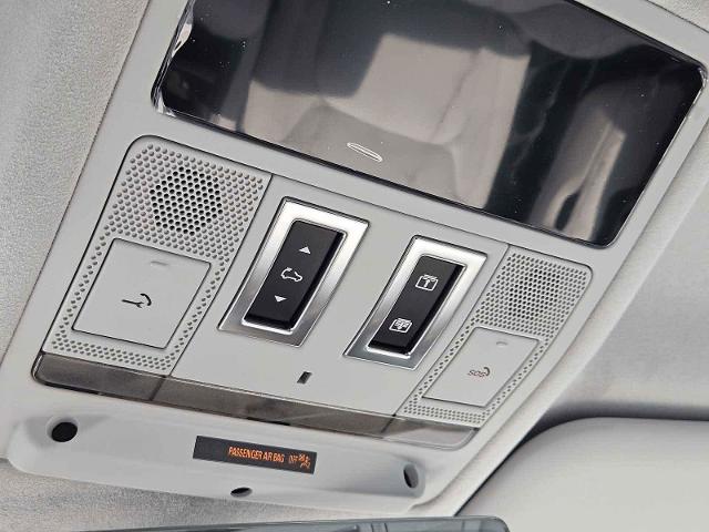2025 Defender Vehicle Photo in AUSTIN, TX 78717