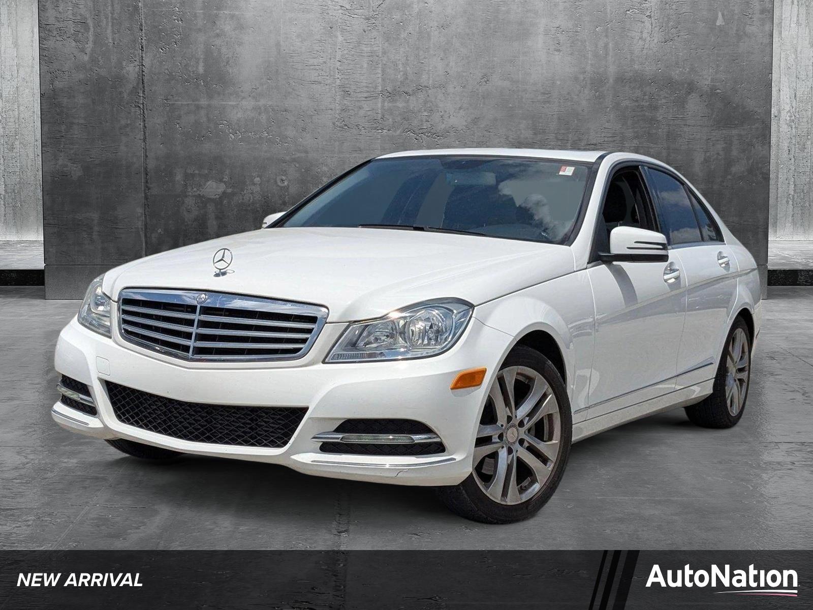 2014 Mercedes-Benz C-Class Vehicle Photo in Miami, FL 33169