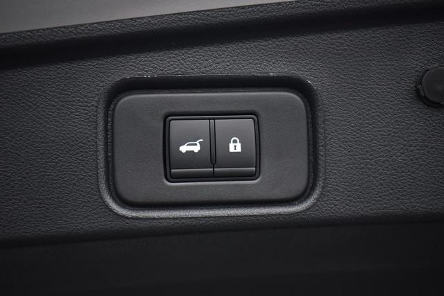 2025 Nissan Pathfinder Vehicle Photo in Ballwin, MO 63011