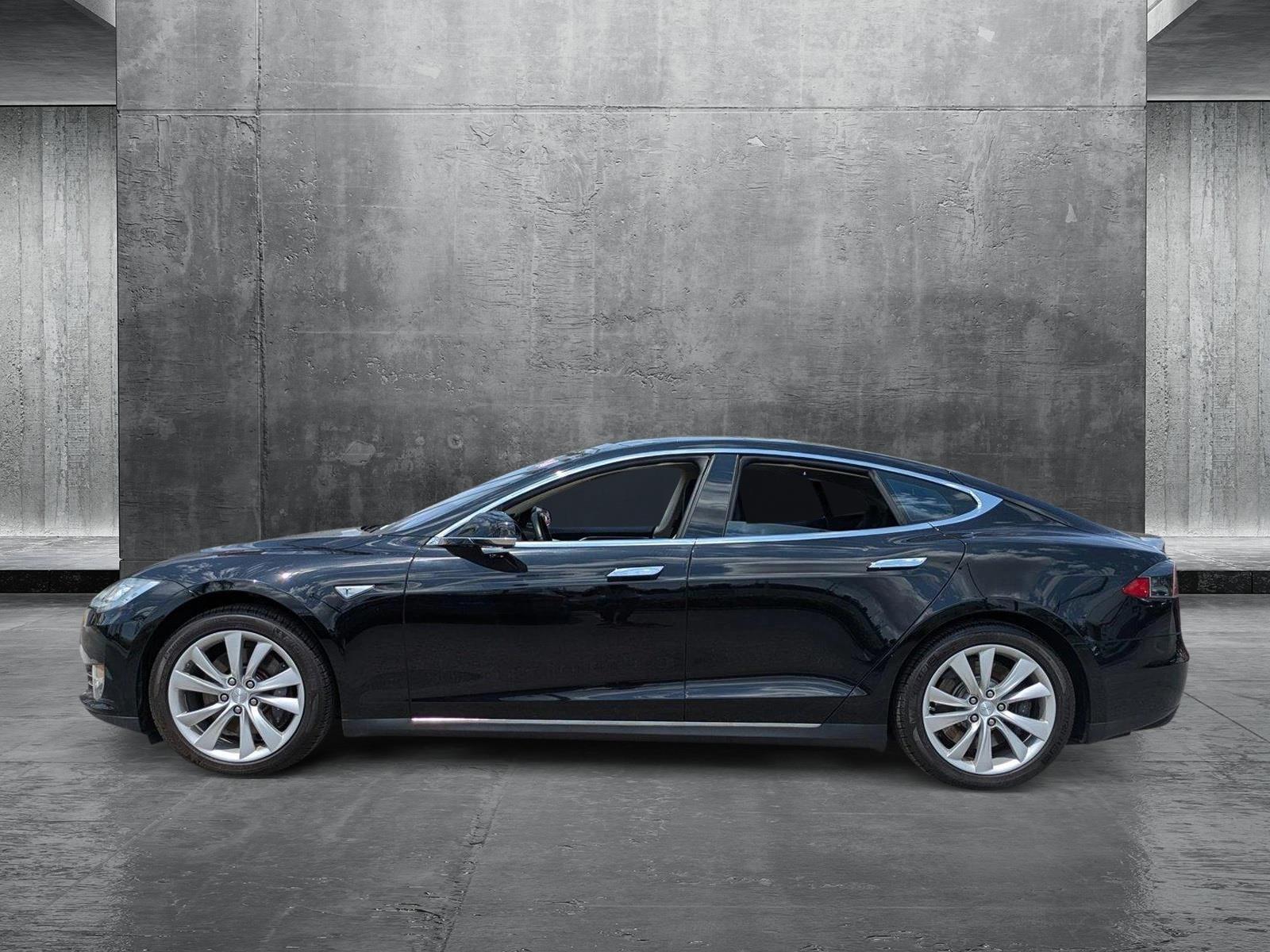 2014 Tesla Model S Vehicle Photo in Tampa, FL 33614