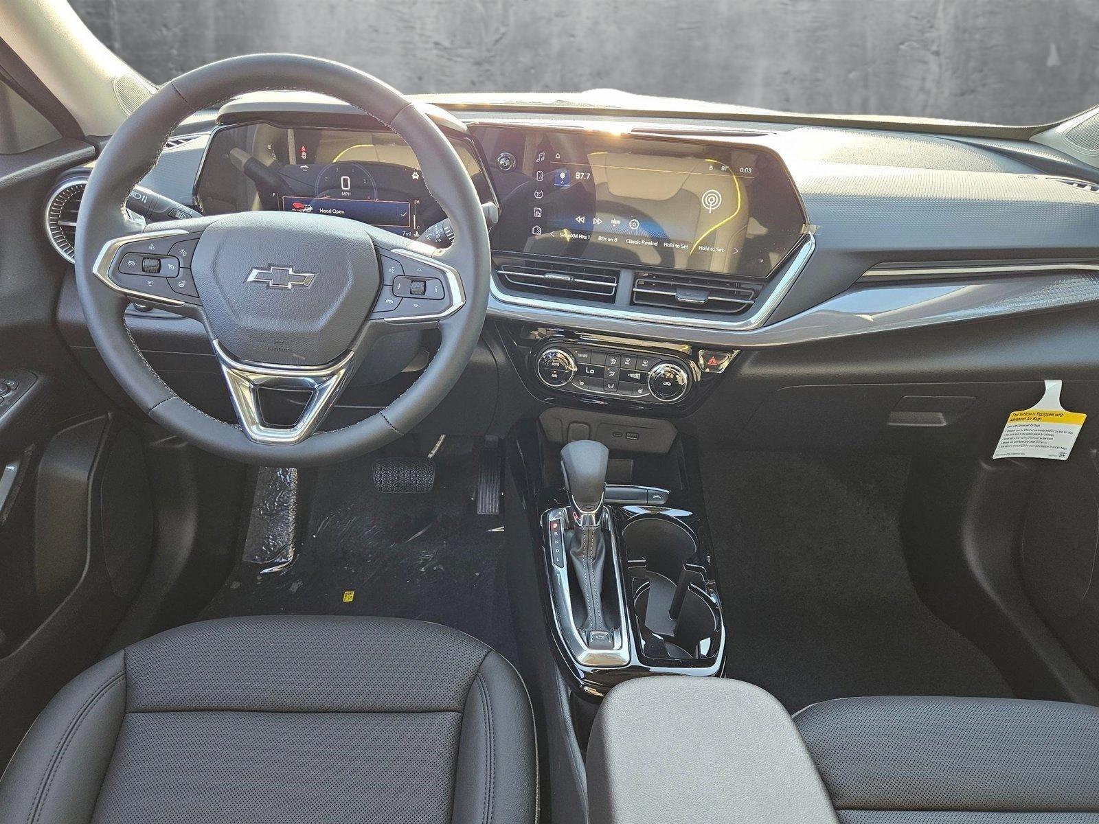 2025 Chevrolet Trax Vehicle Photo in GREENACRES, FL 33463-3207