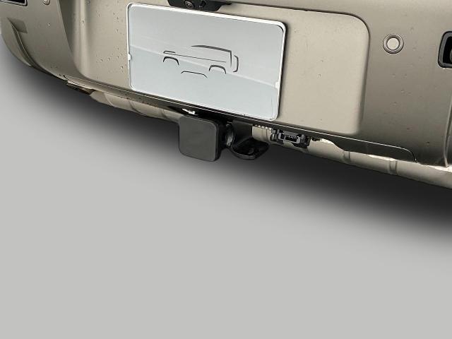 2025 Defender Vehicle Photo in Appleton, WI 54913