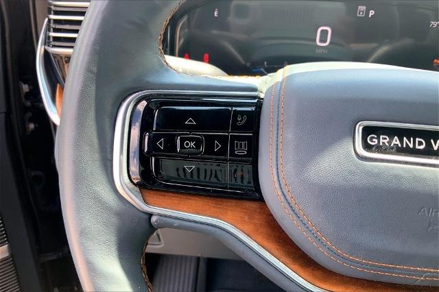 2022 Jeep Grand Wagoneer Vehicle Photo in Kansas City, MO 64114