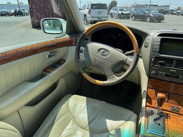 2003 Lexus LS 430 Vehicle Photo in Mechanicsburg, PA 17050-1707