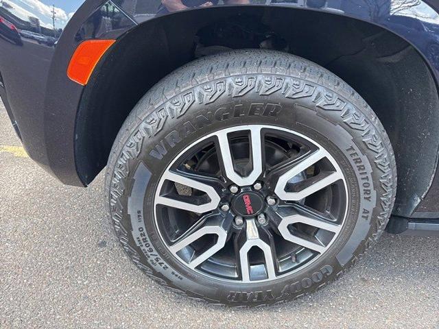 2022 GMC Yukon XL Vehicle Photo in TREVOSE, PA 19053-4984