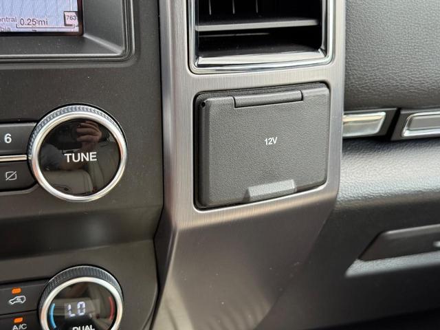 2020 Ford Expedition Max Vehicle Photo in COLUMBIA, MO 65203-3903