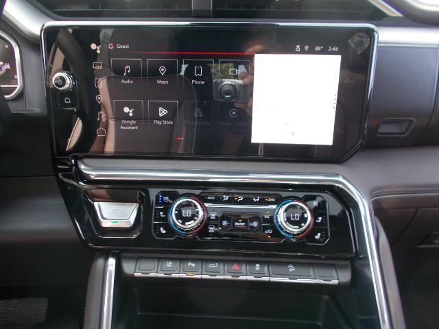 2025 GMC Sierra 2500 HD Vehicle Photo in LOWELL, MA 01852-4336