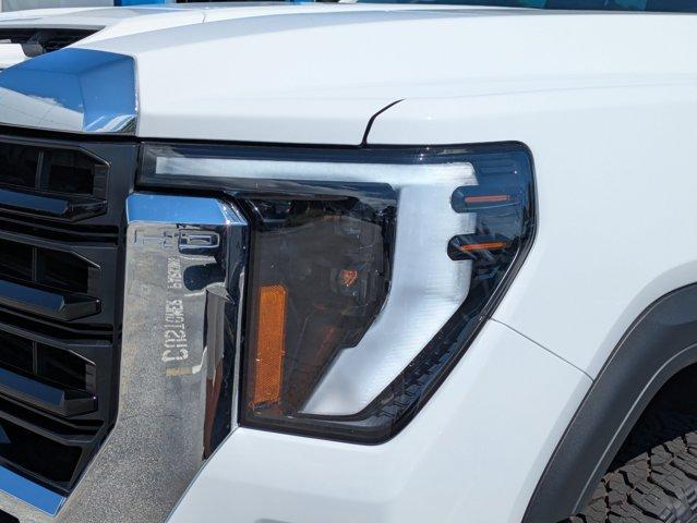 2025 GMC Sierra 3500HD Vehicle Photo in BRUNSWICK, GA 31525-1881