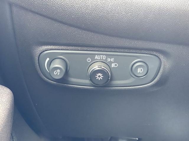 2020 Chevrolet Equinox Vehicle Photo in TURLOCK, CA 95380-4918