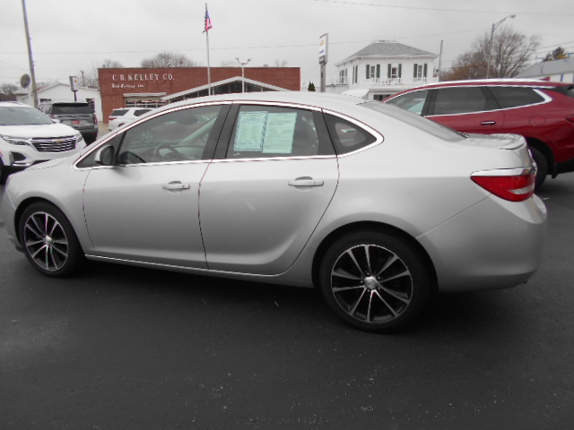 Used 2016 Buick Verano 1SH with VIN 1G4PW5SK8G4153989 for sale in North Baltimore, OH