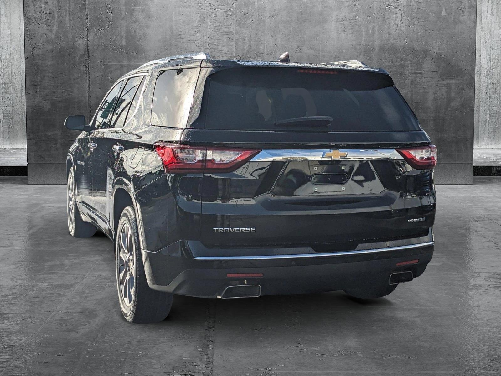 2021 Chevrolet Traverse Vehicle Photo in MIAMI, FL 33172-3015