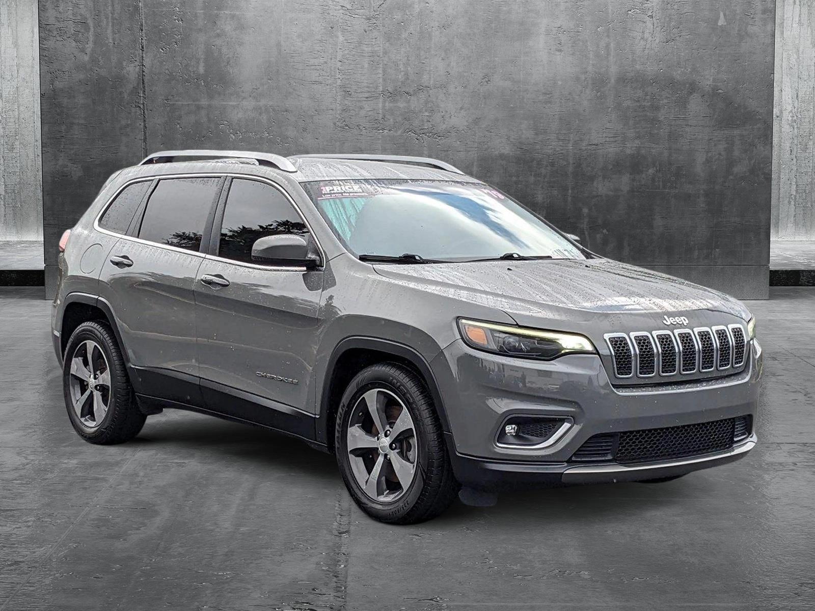 2019 Jeep Cherokee Vehicle Photo in Orlando, FL 32811