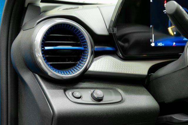 2025 Chevrolet Trax Vehicle Photo in EVERETT, WA 98203-5662