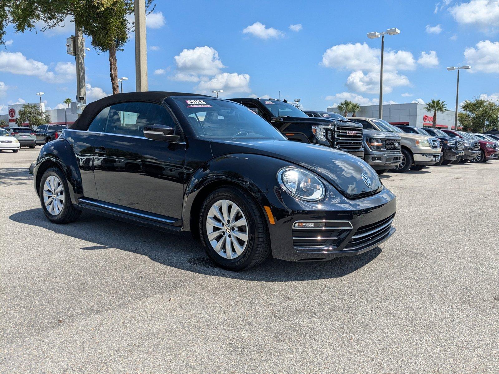 2018 Volkswagen Beetle Convertible Vehicle Photo in Orlando, FL 32811