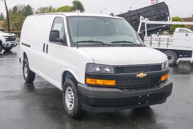 2025 Chevrolet Express Cargo Van Vehicle Photo in VENTURA, CA 93003-8585