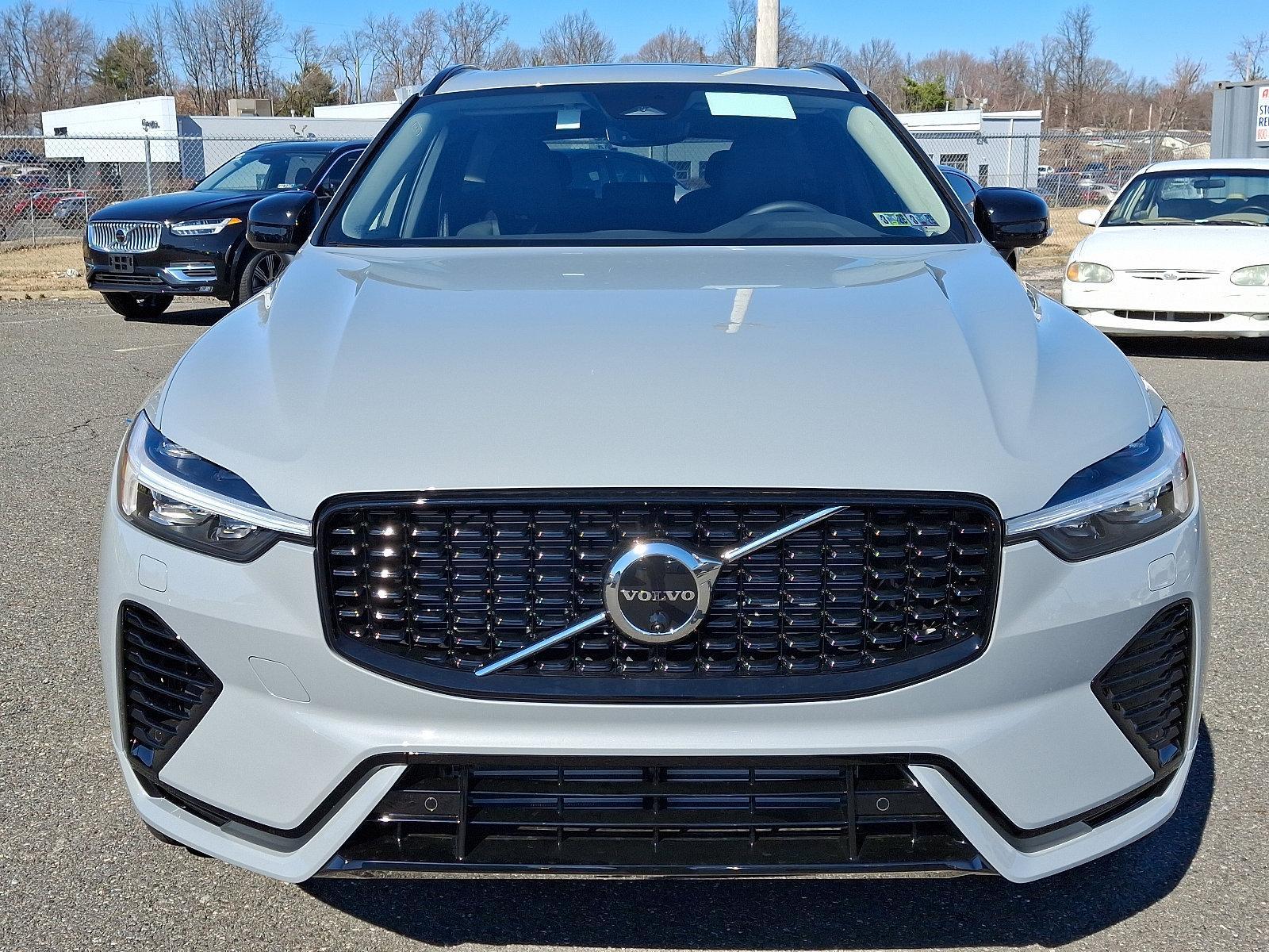 2025 Volvo XC60 Plug-In Hybrid Vehicle Photo in Trevose, PA 19053