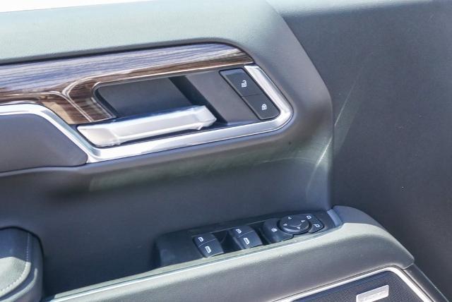 2025 Chevrolet Silverado 1500 Vehicle Photo in VENTURA, CA 93003-8585