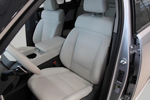 2024 Hyundai SANTA FE Vehicle Photo in Green Bay, WI 54304