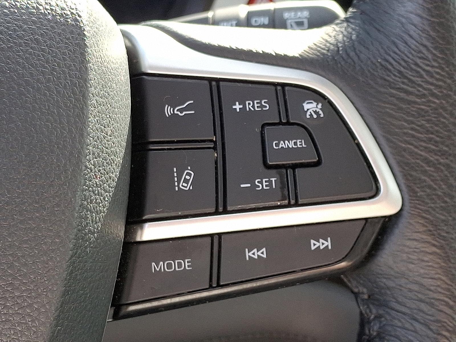 2023 Toyota Sienna Vehicle Photo in Trevose, PA 19053