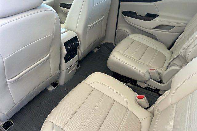 2023 GMC Acadia Vehicle Photo in STOCKTON, CA 95212-2838