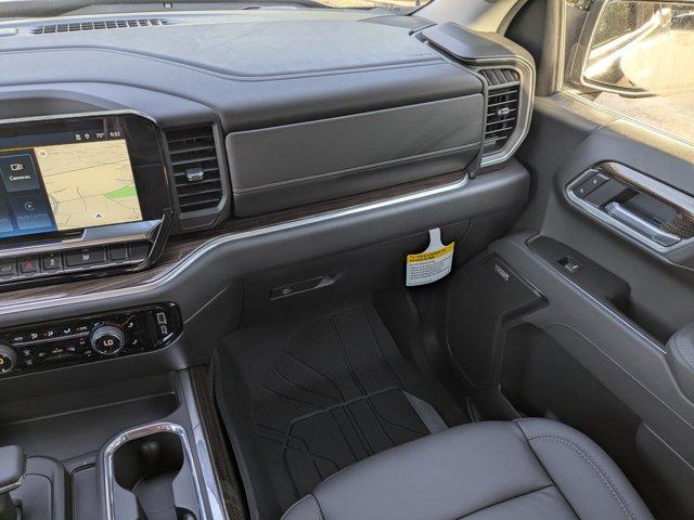 2025 Chevrolet Silverado 1500 Vehicle Photo in BRUNSWICK, GA 31525-1881