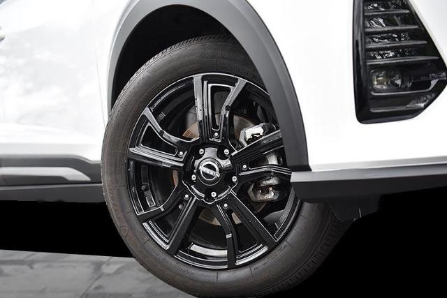 2024 Nissan Kicks Vehicle Photo in Ballwin, MO 63011