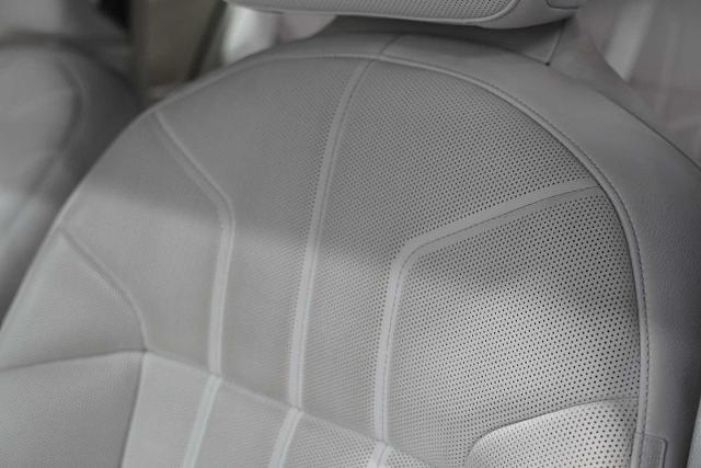 2024 BMW 750e xDrive Vehicle Photo in GRAPEVINE, TX 76051