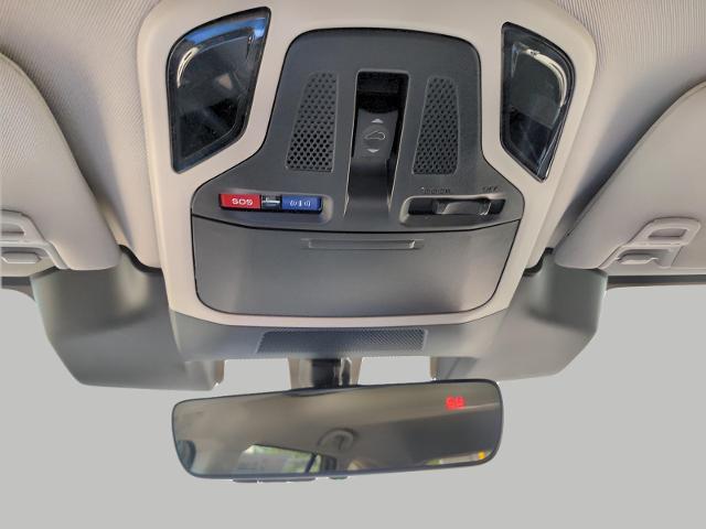 2025 Subaru Outback Vehicle Photo in Green Bay, WI 54304