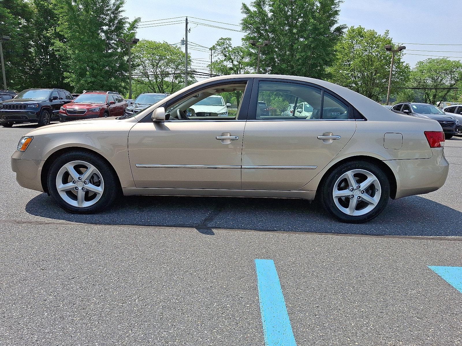 2008 Hyundai SONATA Vehicle Photo in Easton, PA 18045