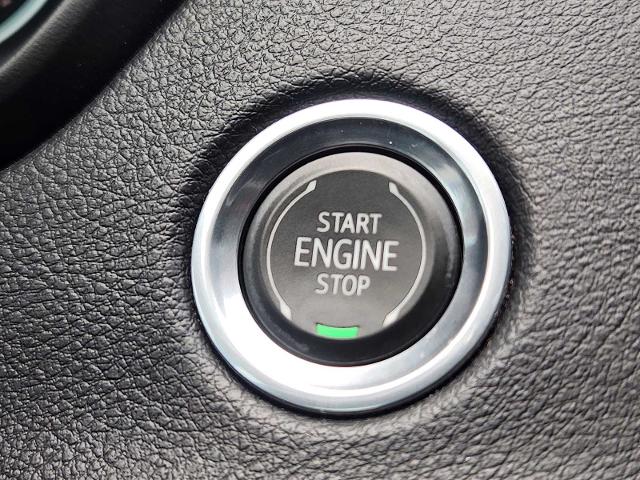 2019 Cadillac XT4 Vehicle Photo in DENTON, TX 76210-9321