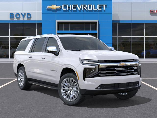 2025 Chevrolet Suburban Vehicle Photo in EMPORIA, VA 23847-1235