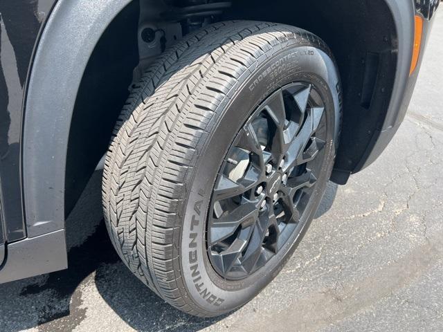 2024 Chevrolet Traverse Vehicle Photo in GREEN BAY, WI 54304-5303
