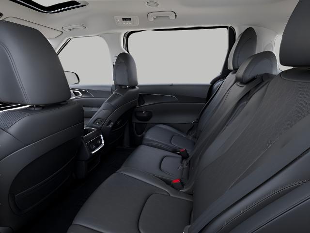 2025 Kia Carnival Hybrid Vehicle Photo in Appleton, WI 54914
