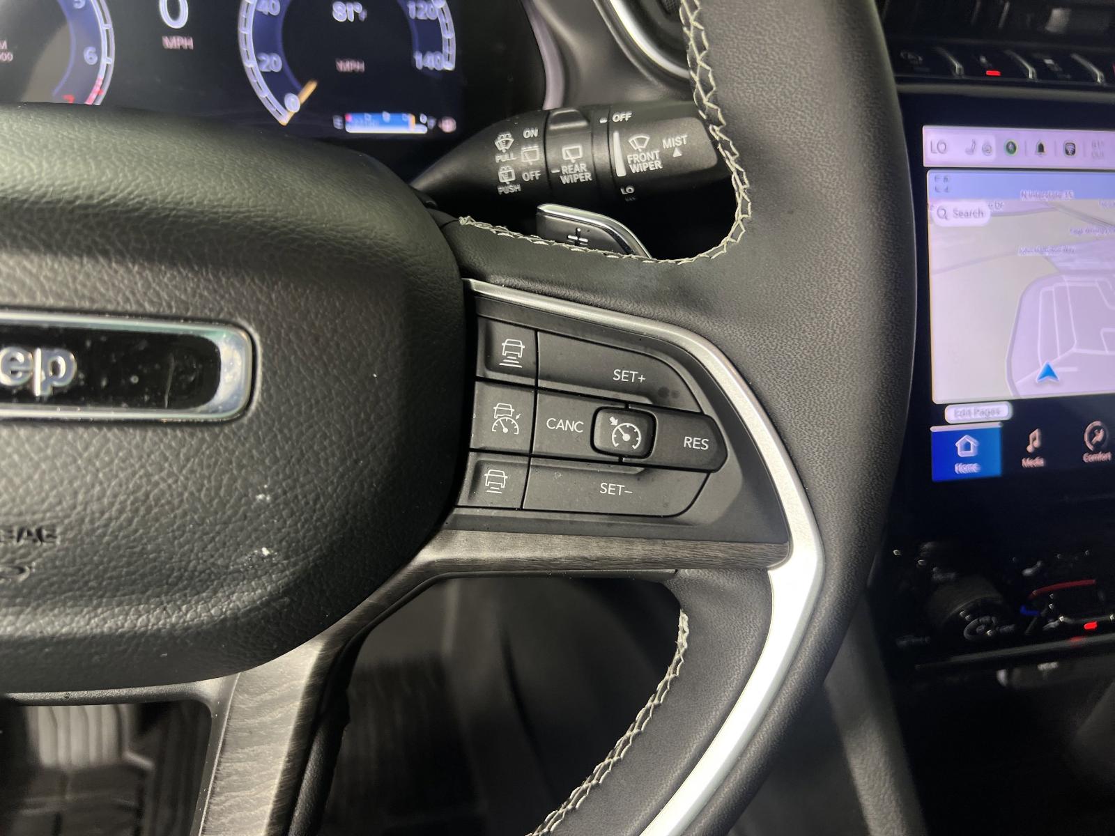 2024 Jeep Grand Cherokee L Vehicle Photo in GEORGETOWN, TX 78626-7508