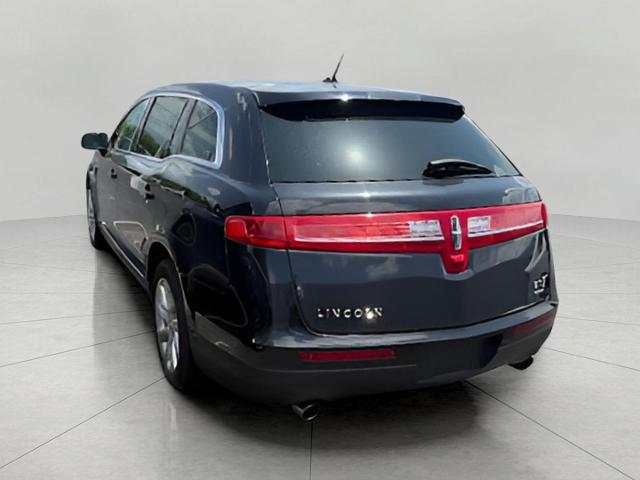 2014 Lincoln MKT Vehicle Photo in Neenah, WI 54956