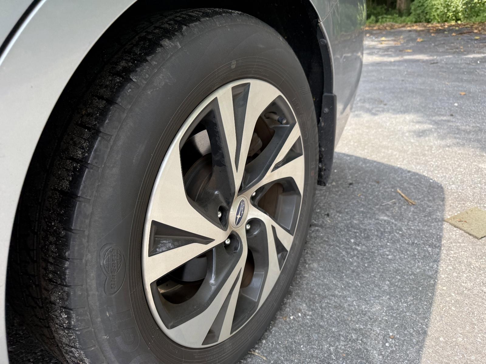 2022 Subaru Legacy Vehicle Photo in Harrisburg, PA 17111
