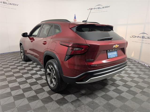 2024 Chevrolet Trax Vehicle Photo in ENGLEWOOD, CO 80113-6708